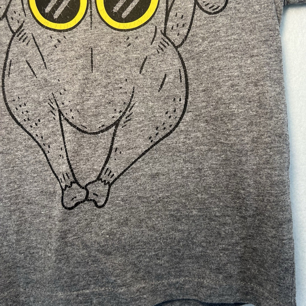 Kids Tshirt Turkey Wearing Sunglasses Red Fez Hat Gray Friends Toddler Size 4T - Picture 4 of 11